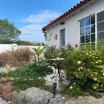 Dom wakacyjny Casa Paraiso Living Cuisine 2 Chambres, Salle De Bains, Espaces Exterieurs Prives, Grande Piscine Et Jardins Partages, A Proximite Des Plages De Fuseta Et De La Ria Formosa Moncarapacho