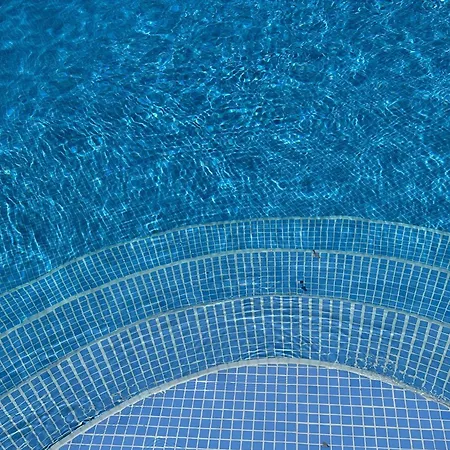 Casa Paraiso Living Cuisine 2 Chambres, Salle De Bains, Espaces Exterieurs Prives, Grande Piscine Et Jardins Partages, A Proximite Des Plages De Fuseta Et De La Ria Formosa *