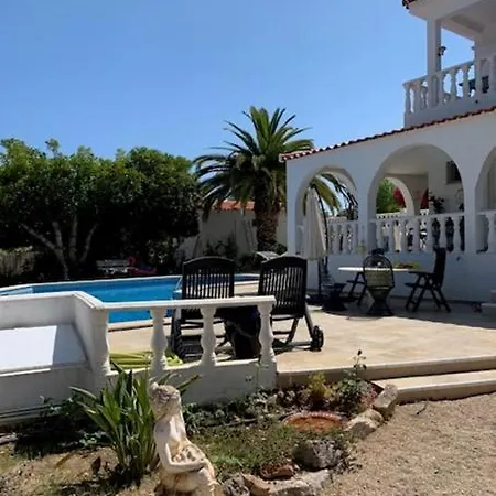 Casa Paraiso Living Cuisine 2 Chambres, Salle De Bains, Espaces Exterieurs Prives, Grande Piscine Et Jardins Partages, A Proximite Des Plages De Fuseta Et De La Ria Formosa Dom wakacyjny