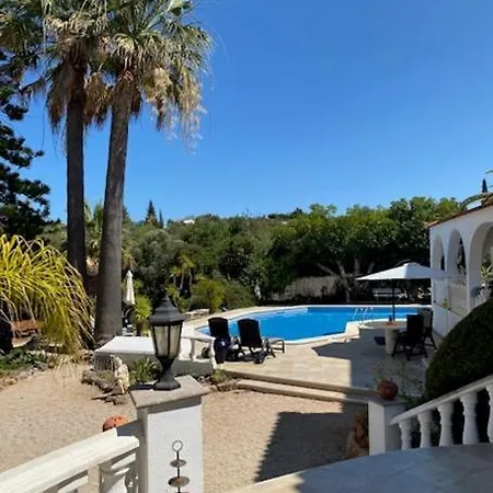 Casa Paraiso Living Cuisine 2 Chambres, Salle De Bains, Espaces Exterieurs Prives, Grande Piscine Et Jardins Partages, A Proximite Des Plages De Fuseta Et De La Ria Formosa Moncarapacho