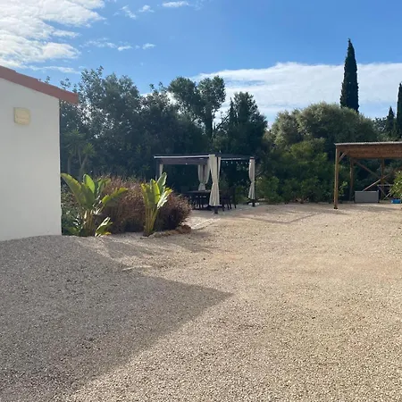 Casa Paraiso Living Cuisine 2 Chambres, Salle De Bains, Espaces Exterieurs Prives, Grande Piscine Et Jardins Partages, A Proximite Des Plages De Fuseta Et De La Ria Formosa Дом отдыха *